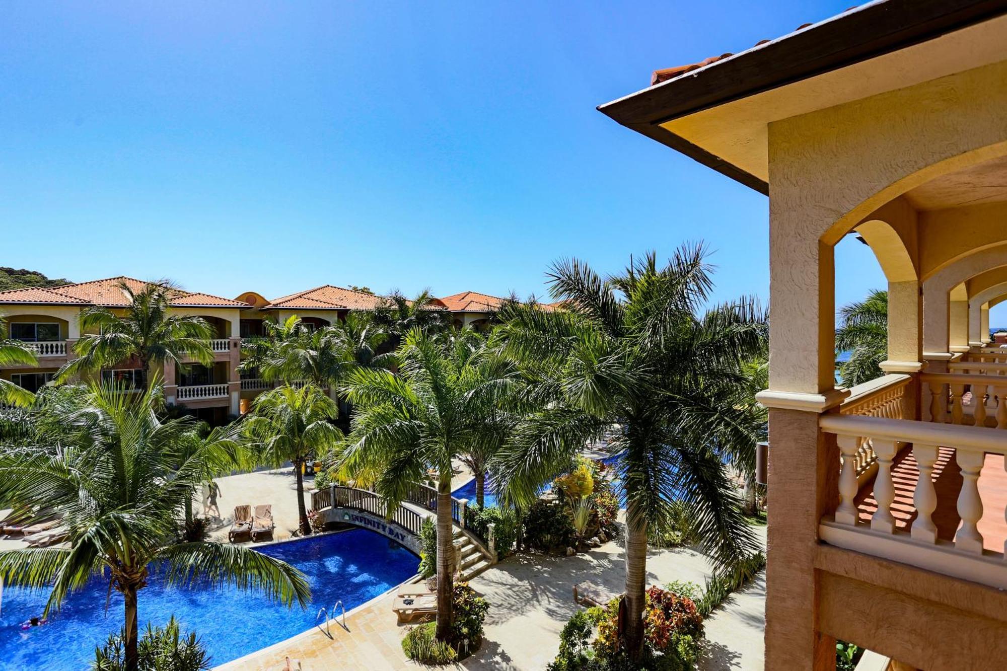 Infinity Bay Spa & Beach Resort West Bay Eksteriør bilde