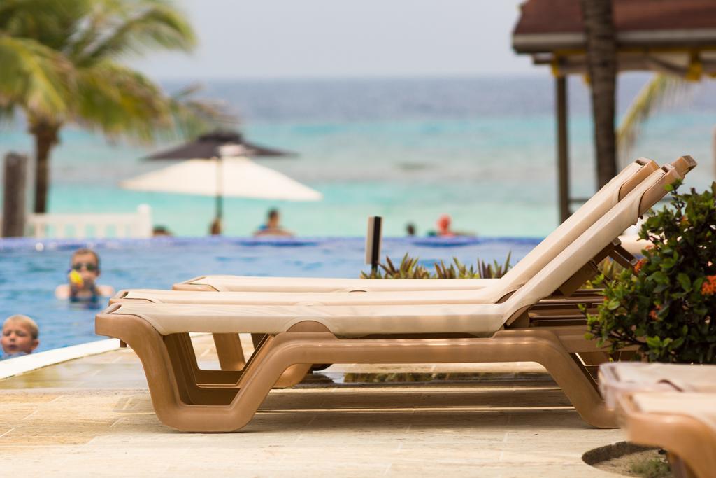 Infinity Bay Spa & Beach Resort West Bay Eksteriør bilde