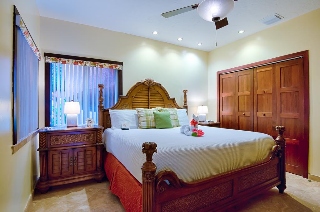 Infinity Bay Spa & Beach Resort West Bay Eksteriør bilde